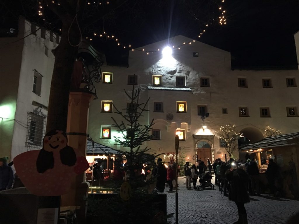 alto-adige-il-mercatino-di-natale-a-castelrotto-1