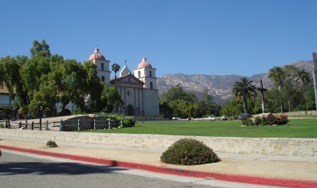 Cosa vedere in California: ecco la Santa Barbara Mission
