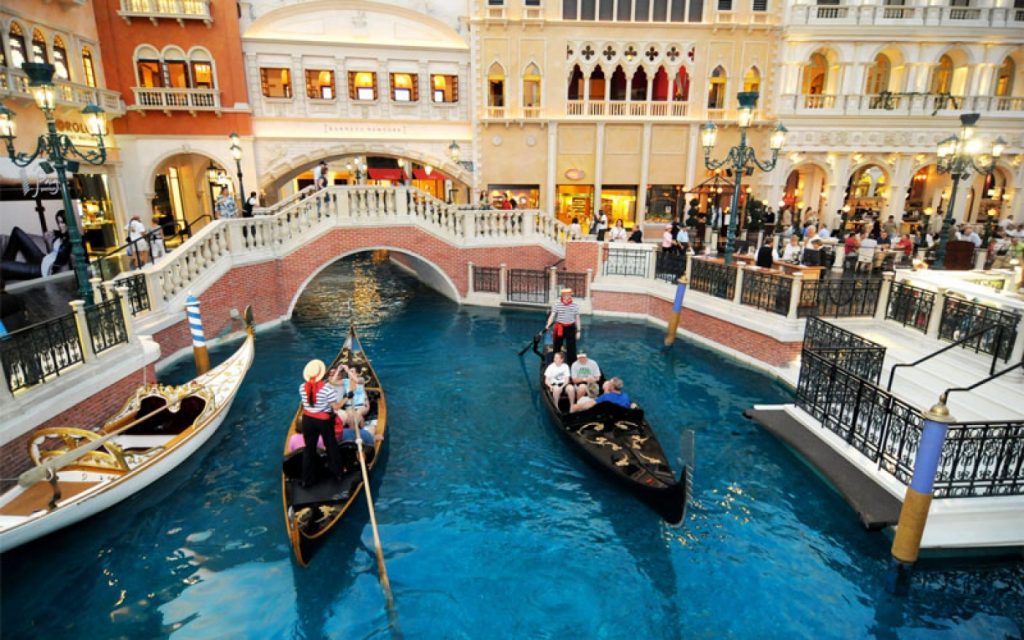 the-grand-canal-shoppes