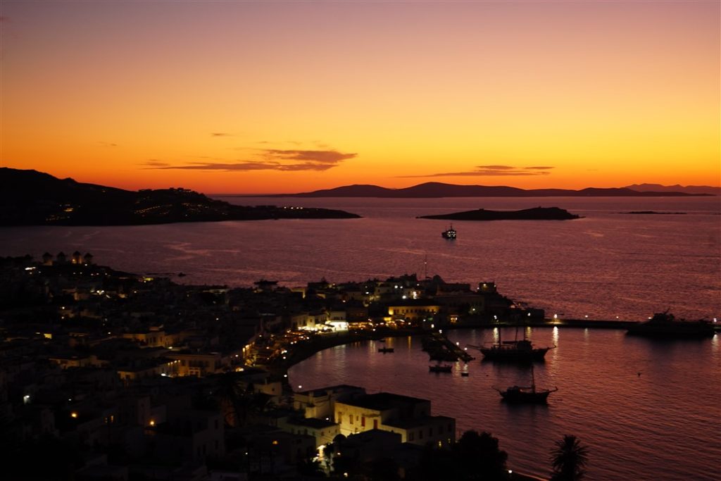 tramonto a mykonos