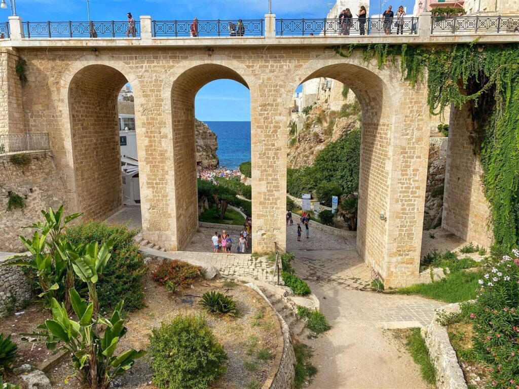 Visitare Polignano a Mare