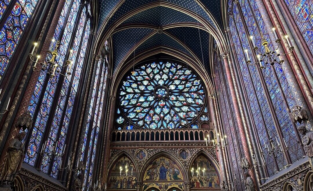 Visitare la Sainte Chapelle a Parigi